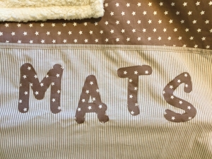 Kuscheldecke Taupe mit Name